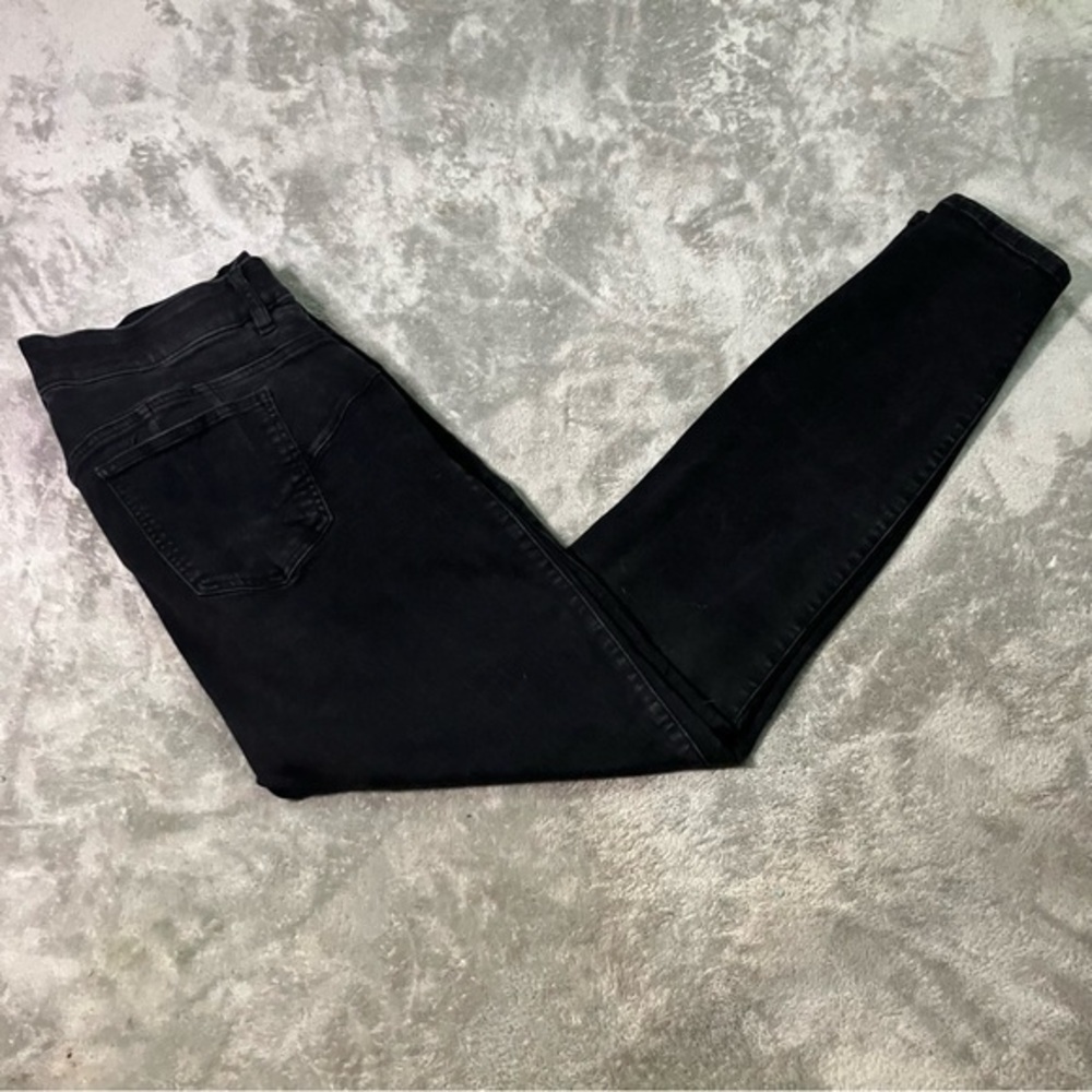 Torrid Premium Bombshell Skinny Jeans Denim Pants Black Stretch  18T